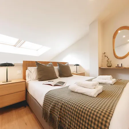Bravissimo Pons I Martí, 2-bedroom Duplex * Gerona