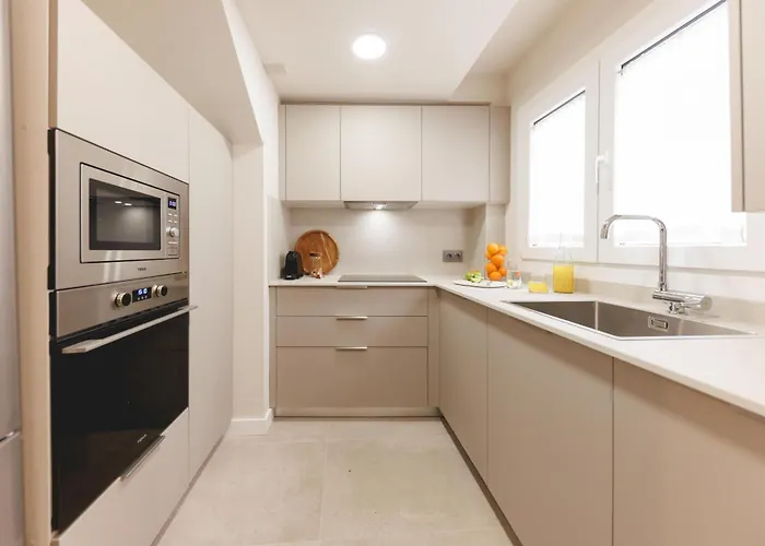 Bravissimo Pons I Marti, 2-bedroom Duplex * Gerona